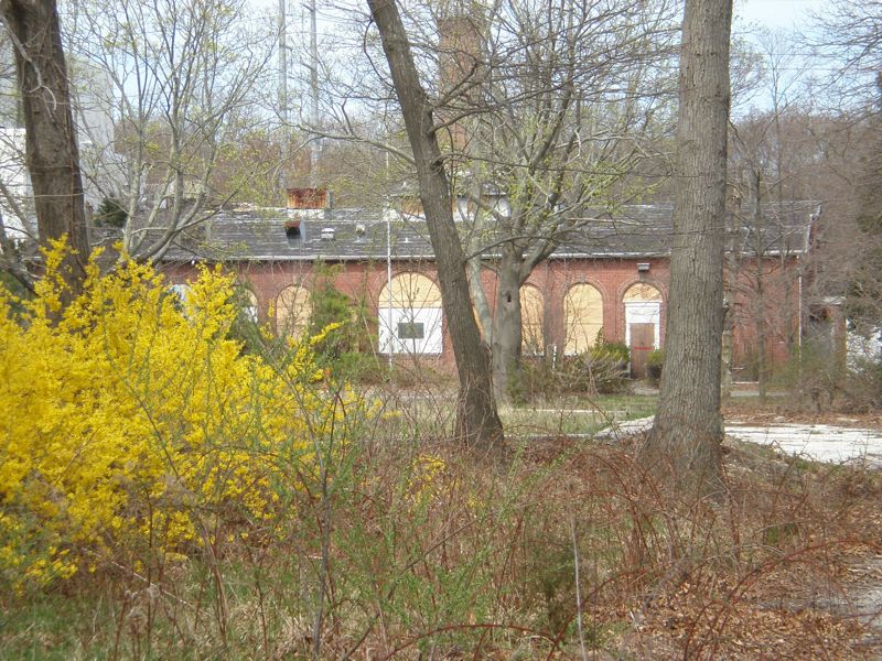 Tesla's Wardenclyffe laboratory boarded up.